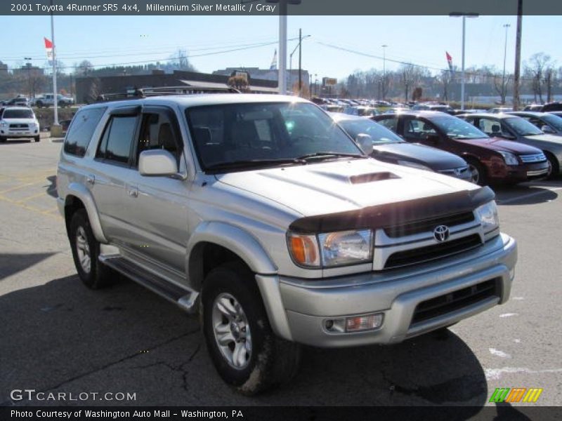 Millennium Silver Metallic / Gray 2001 Toyota 4Runner SR5 4x4
