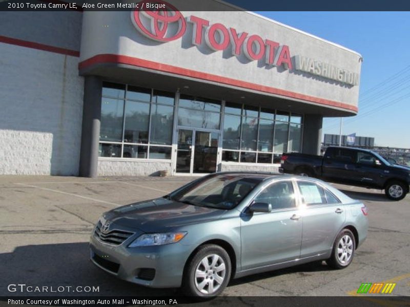 Aloe Green Metallic / Bisque 2010 Toyota Camry LE