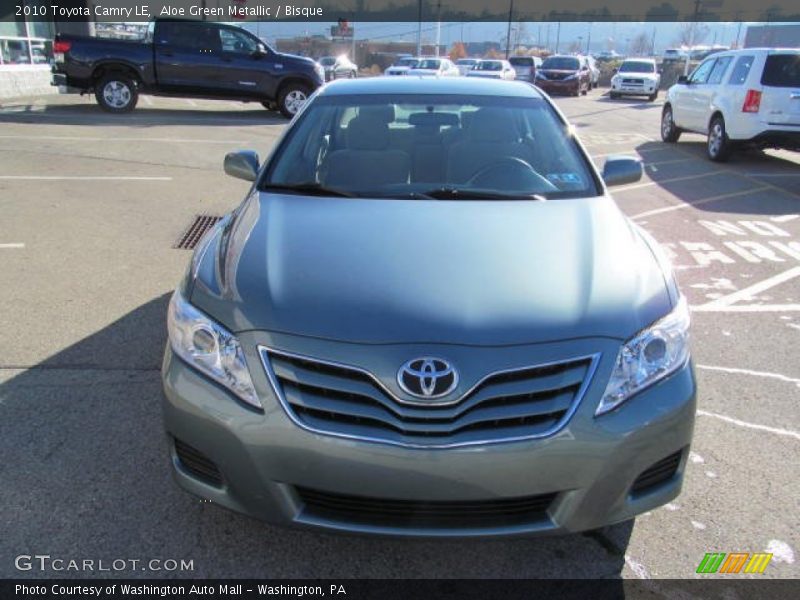 Aloe Green Metallic / Bisque 2010 Toyota Camry LE