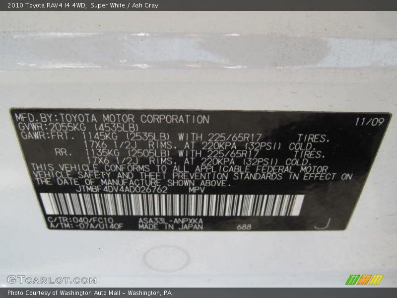 Super White / Ash Gray 2010 Toyota RAV4 I4 4WD