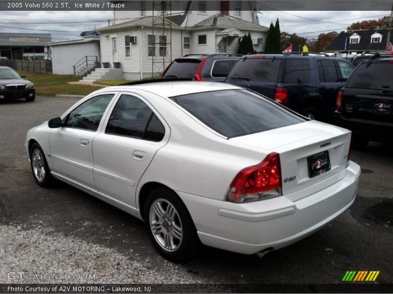 Ice White / Taupe 2005 Volvo S60 2.5T