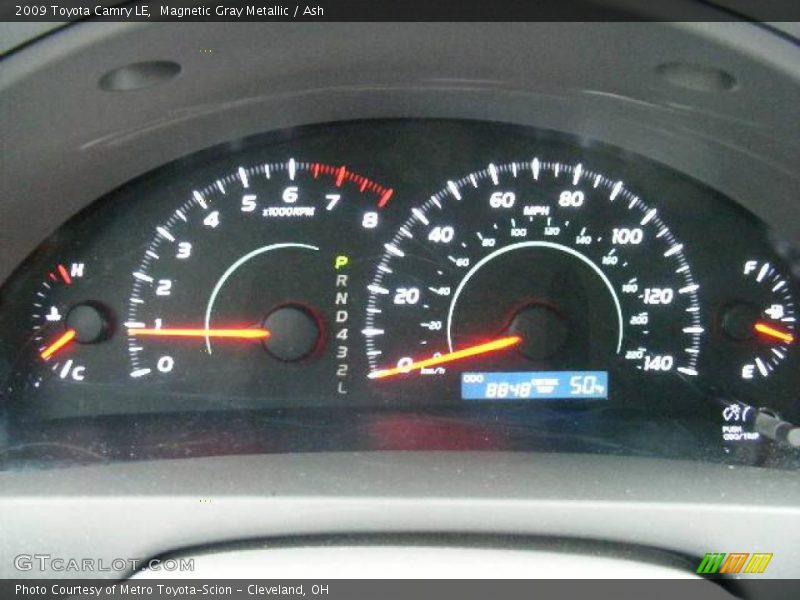 Magnetic Gray Metallic / Ash 2009 Toyota Camry LE