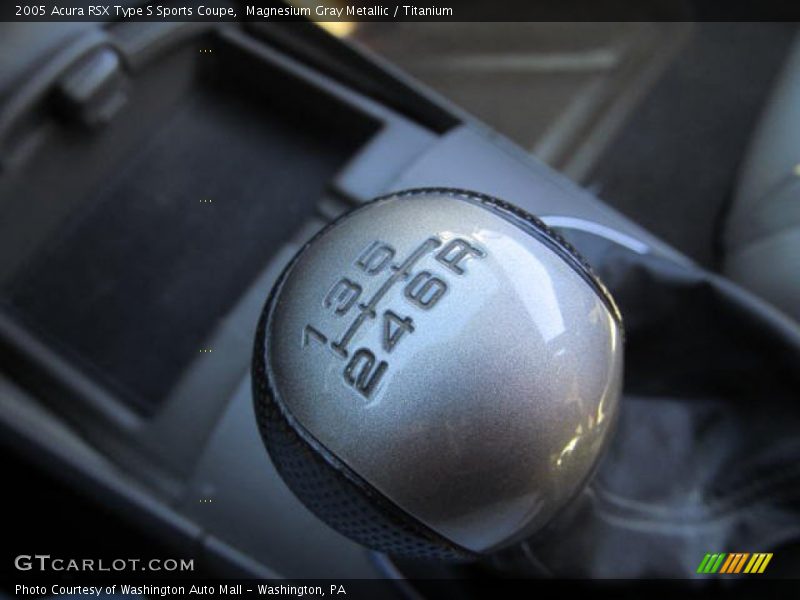 Magnesium Gray Metallic / Titanium 2005 Acura RSX Type S Sports Coupe