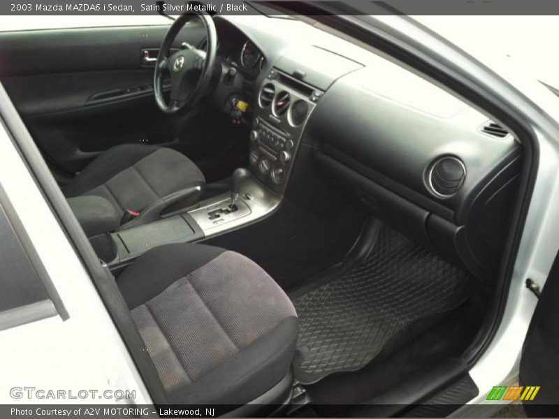 Satin Silver Metallic / Black 2003 Mazda MAZDA6 i Sedan
