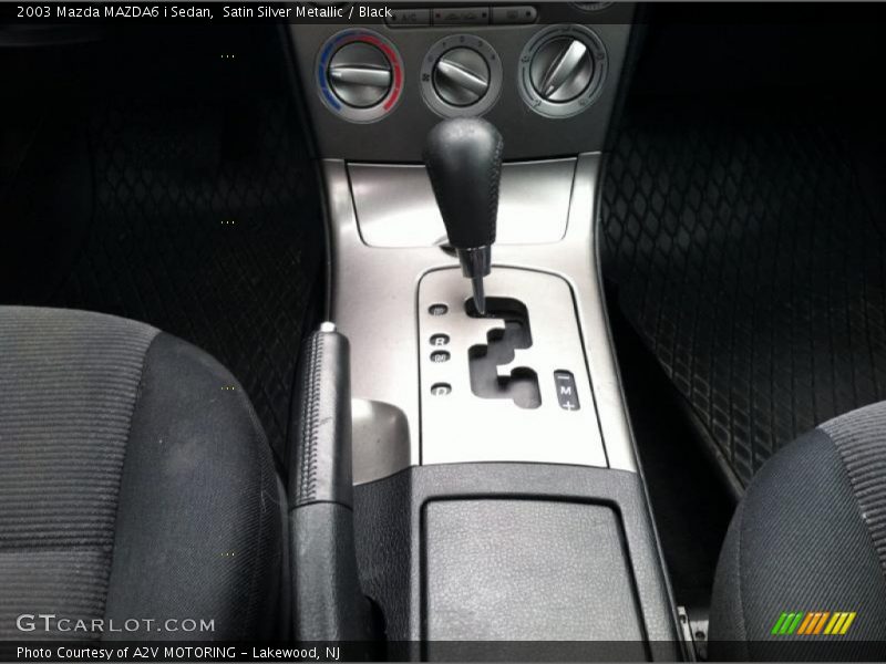 Satin Silver Metallic / Black 2003 Mazda MAZDA6 i Sedan