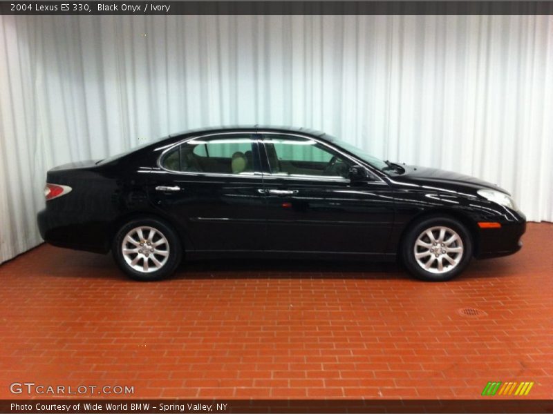 Black Onyx / Ivory 2004 Lexus ES 330
