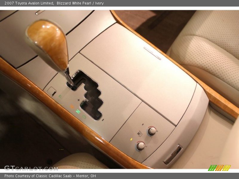 Blizzard White Pearl / Ivory 2007 Toyota Avalon Limited