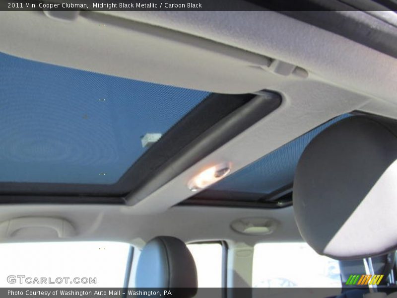 Midnight Black Metallic / Carbon Black 2011 Mini Cooper Clubman