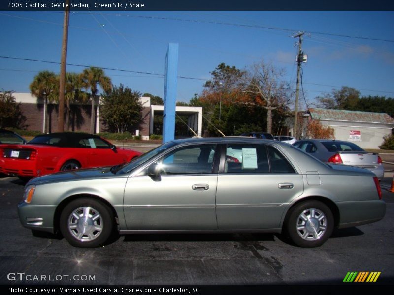 Green Silk / Shale 2005 Cadillac DeVille Sedan