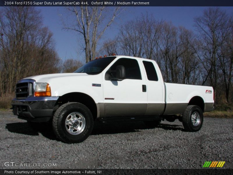 Oxford White / Medium Parchment 2004 Ford F350 Super Duty Lariat SuperCab 4x4