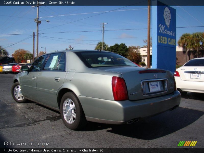 Green Silk / Shale 2005 Cadillac DeVille Sedan