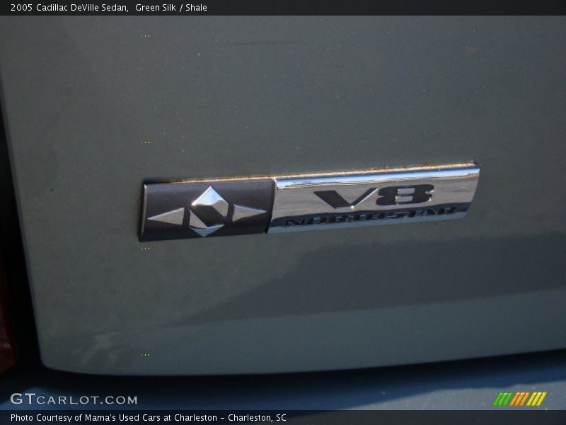 Green Silk / Shale 2005 Cadillac DeVille Sedan