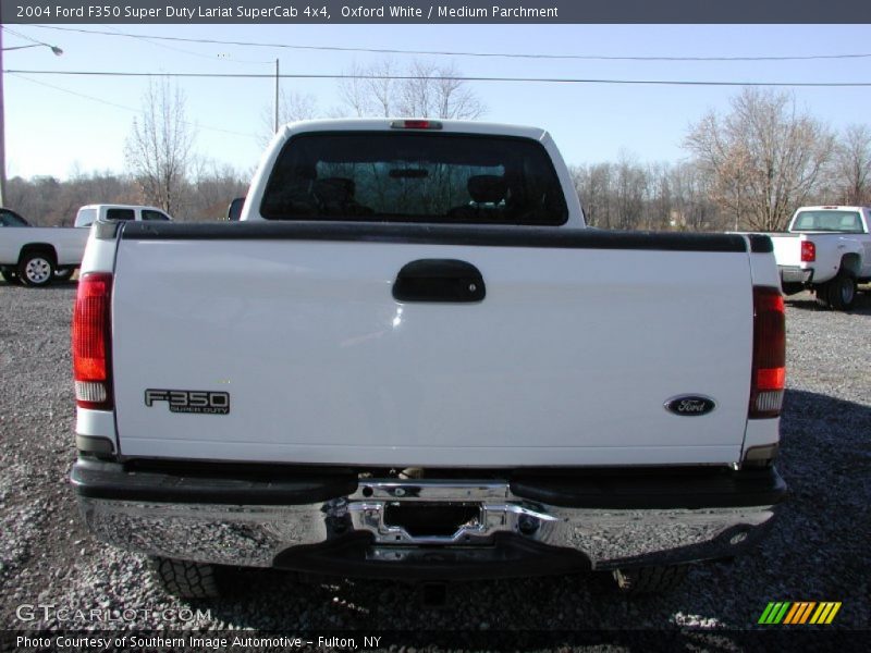 Oxford White / Medium Parchment 2004 Ford F350 Super Duty Lariat SuperCab 4x4