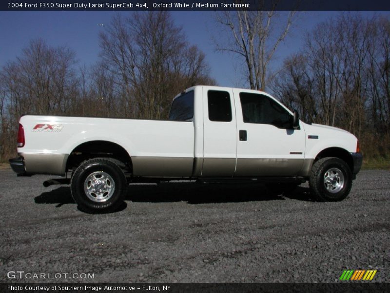 Oxford White / Medium Parchment 2004 Ford F350 Super Duty Lariat SuperCab 4x4