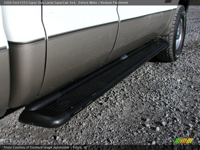 Oxford White / Medium Parchment 2004 Ford F350 Super Duty Lariat SuperCab 4x4