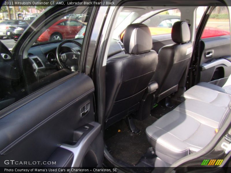 Labrador Black Pearl / Black 2011 Mitsubishi Outlander GT AWD