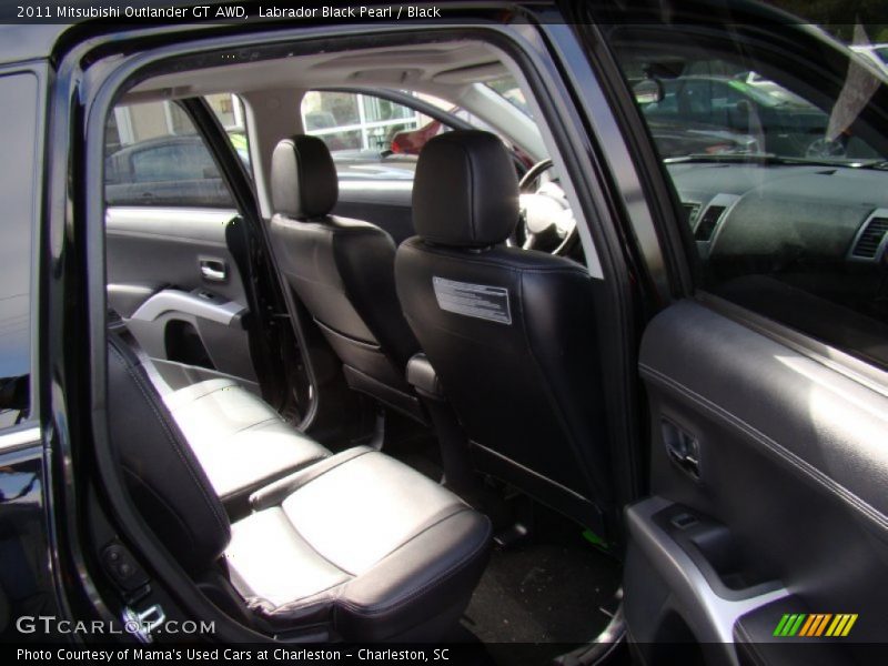 Labrador Black Pearl / Black 2011 Mitsubishi Outlander GT AWD