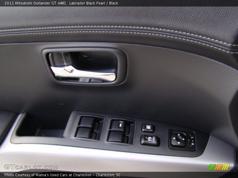 Labrador Black Pearl / Black 2011 Mitsubishi Outlander GT AWD