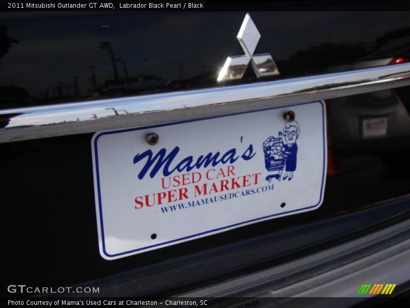 Labrador Black Pearl / Black 2011 Mitsubishi Outlander GT AWD