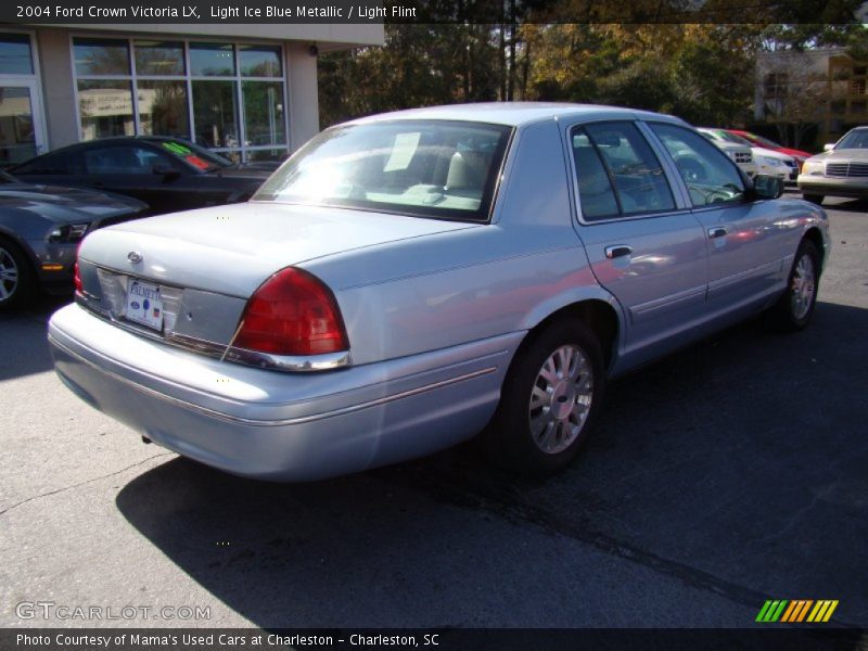 Light Ice Blue Metallic / Light Flint 2004 Ford Crown Victoria LX