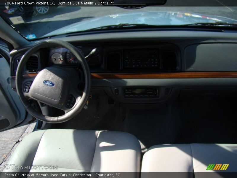 Light Ice Blue Metallic / Light Flint 2004 Ford Crown Victoria LX