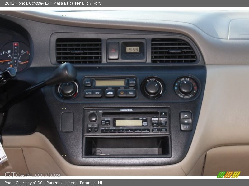 Mesa Beige Metallic / Ivory 2002 Honda Odyssey EX