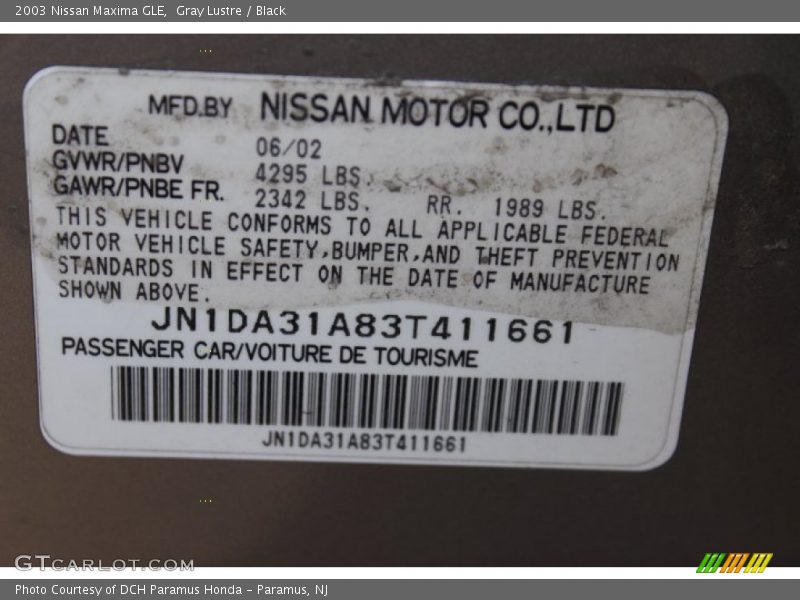 Gray Lustre / Black 2003 Nissan Maxima GLE