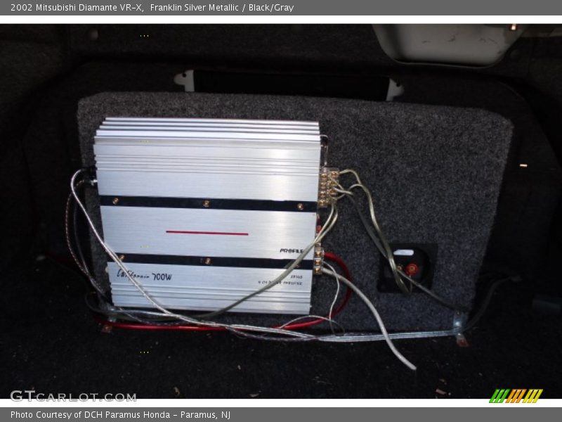 Franklin Silver Metallic / Black/Gray 2002 Mitsubishi Diamante VR-X