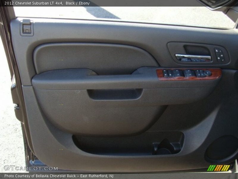 Black / Ebony 2012 Chevrolet Suburban LT 4x4
