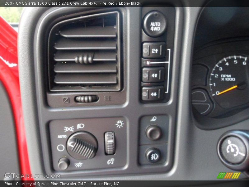 Fire Red / Ebony Black 2007 GMC Sierra 1500 Classic Z71 Crew Cab 4x4