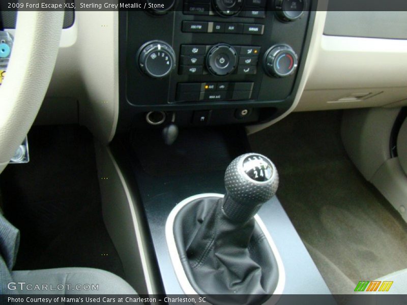  2009 Escape XLS 5 Speed Manual Shifter