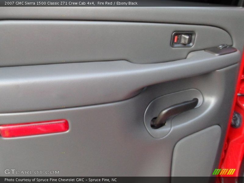 Fire Red / Ebony Black 2007 GMC Sierra 1500 Classic Z71 Crew Cab 4x4