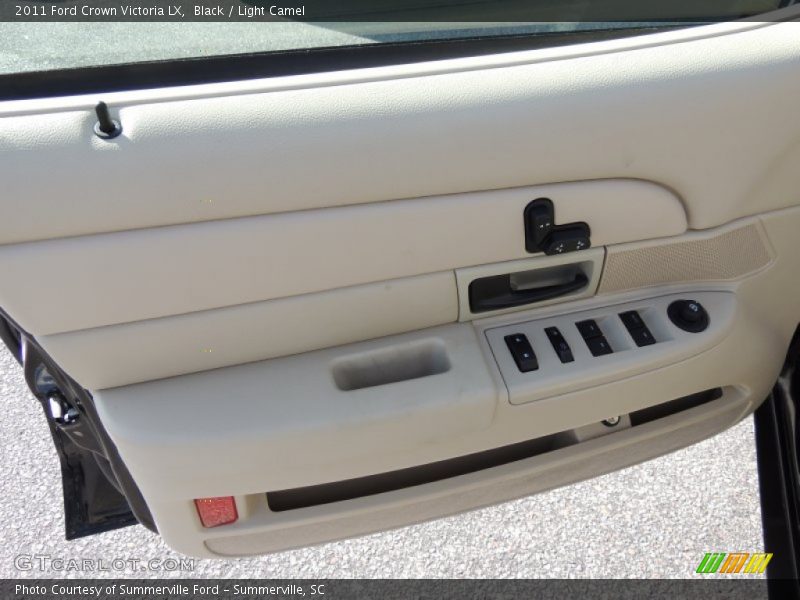 Black / Light Camel 2011 Ford Crown Victoria LX