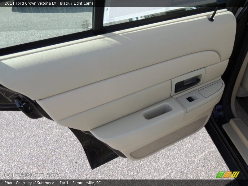 Black / Light Camel 2011 Ford Crown Victoria LX