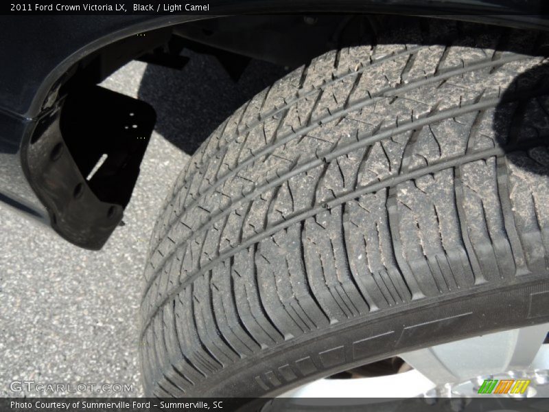 Black / Light Camel 2011 Ford Crown Victoria LX