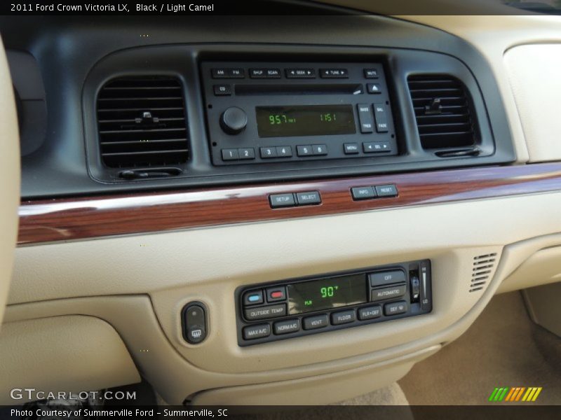 Black / Light Camel 2011 Ford Crown Victoria LX