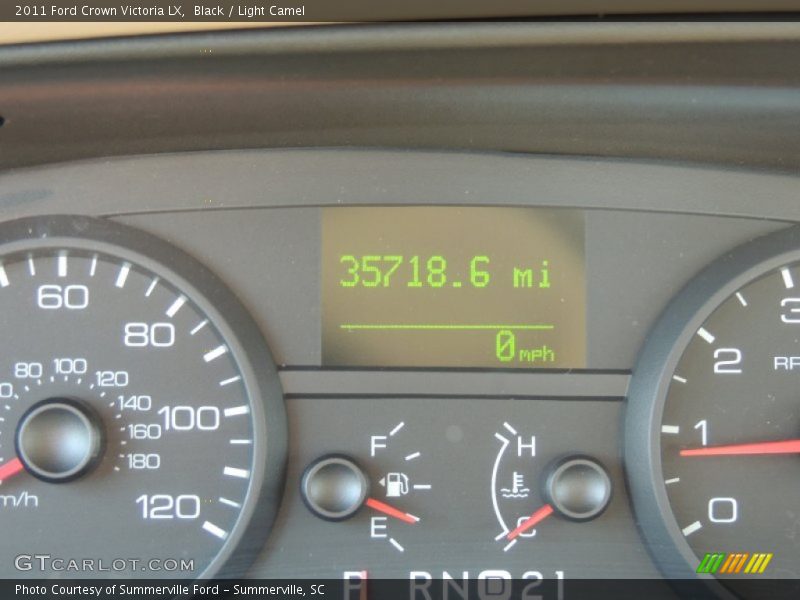 Black / Light Camel 2011 Ford Crown Victoria LX