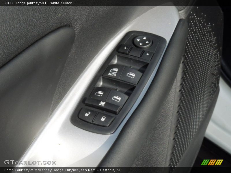 White / Black 2013 Dodge Journey SXT