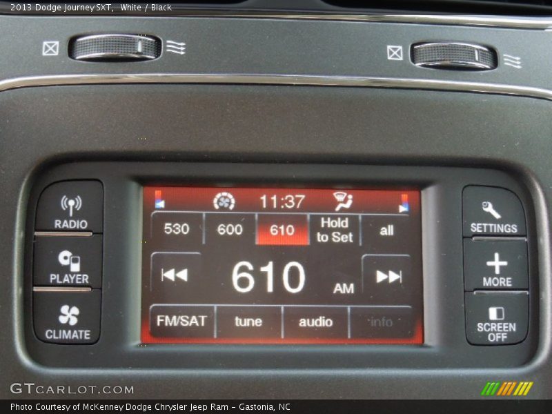 White / Black 2013 Dodge Journey SXT
