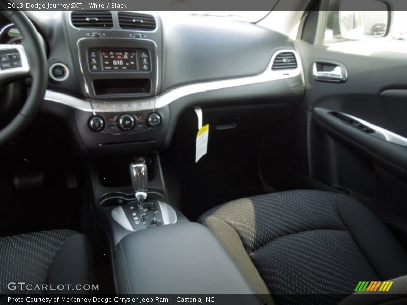 White / Black 2013 Dodge Journey SXT