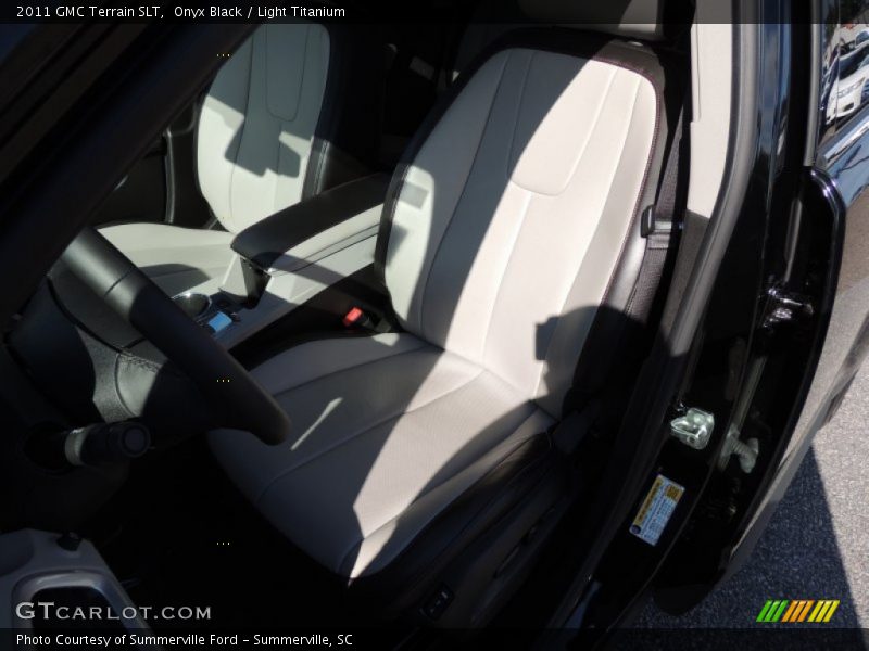 Onyx Black / Light Titanium 2011 GMC Terrain SLT
