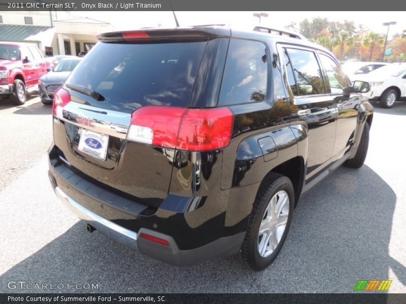 Onyx Black / Light Titanium 2011 GMC Terrain SLT