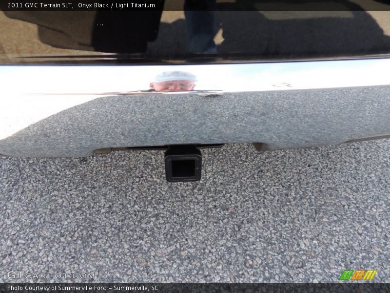 Onyx Black / Light Titanium 2011 GMC Terrain SLT