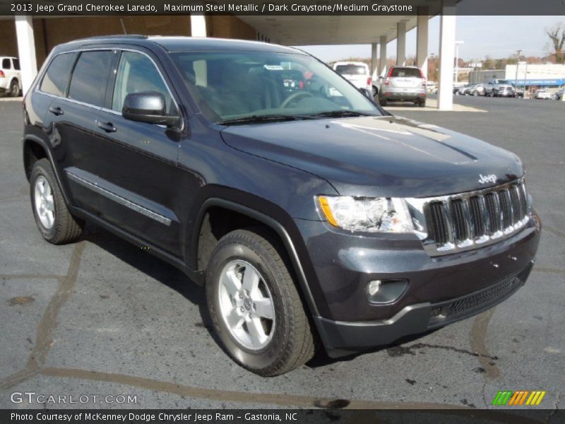 Maximum Steel Metallic / Dark Graystone/Medium Graystone 2013 Jeep Grand Cherokee Laredo