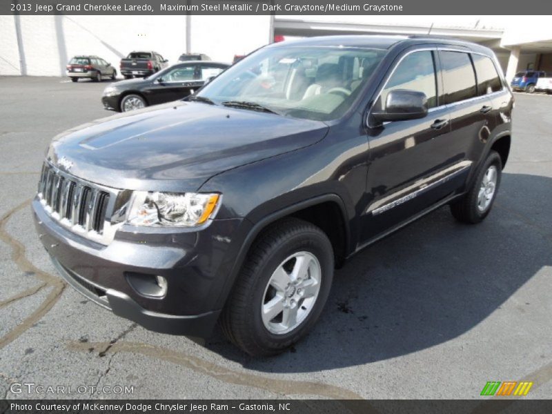 Maximum Steel Metallic / Dark Graystone/Medium Graystone 2013 Jeep Grand Cherokee Laredo