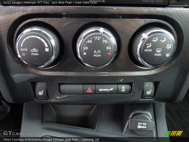 Controls of 2013 Challenger SXT Plus