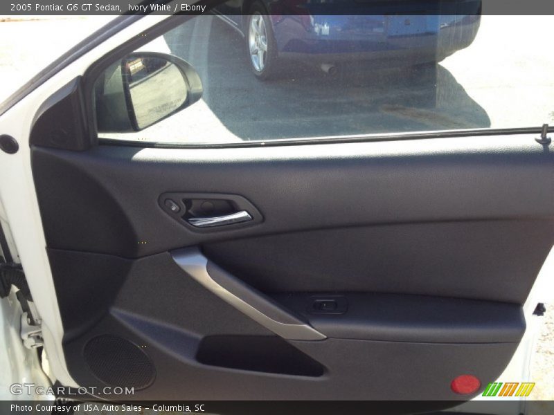 Ivory White / Ebony 2005 Pontiac G6 GT Sedan
