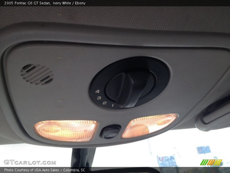 Ivory White / Ebony 2005 Pontiac G6 GT Sedan