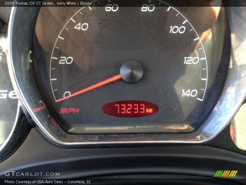 Ivory White / Ebony 2005 Pontiac G6 GT Sedan