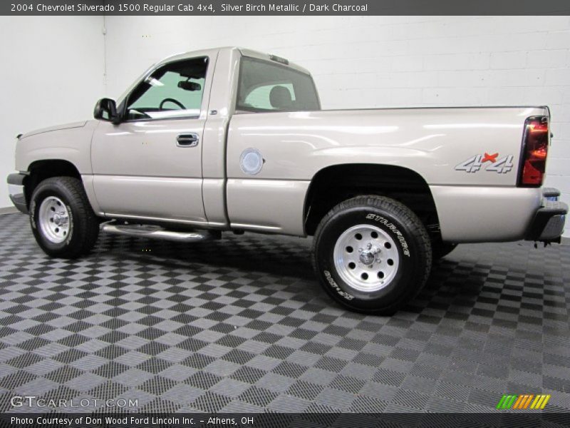 Silver Birch Metallic / Dark Charcoal 2004 Chevrolet Silverado 1500 Regular Cab 4x4
